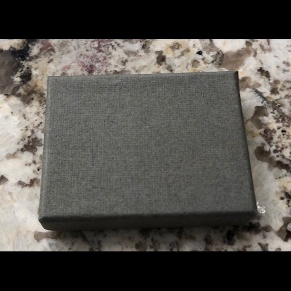 New gold plated money clip with gift box - Picture 5 of 5